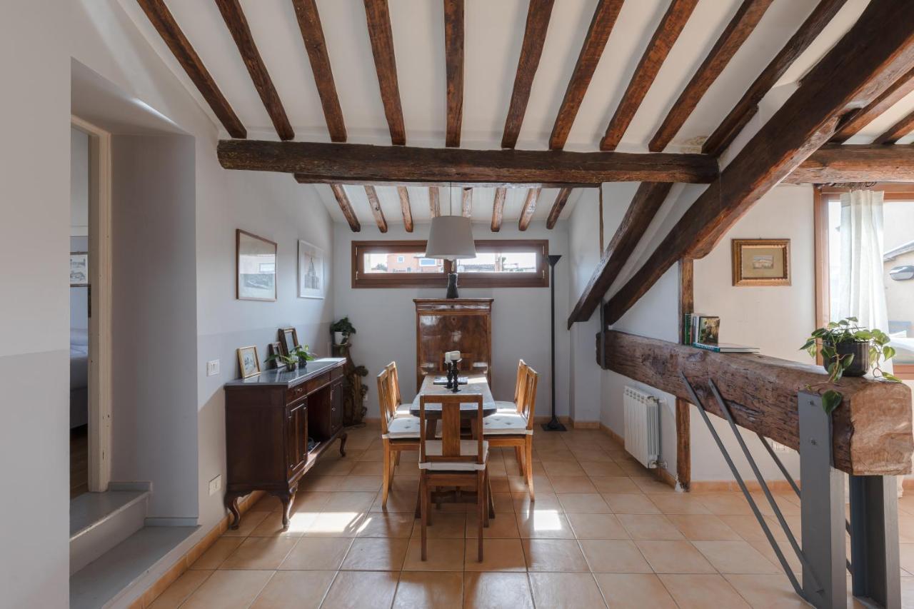 Amazing Penthouse With Terrace And Rooftop In Trastevere Rom