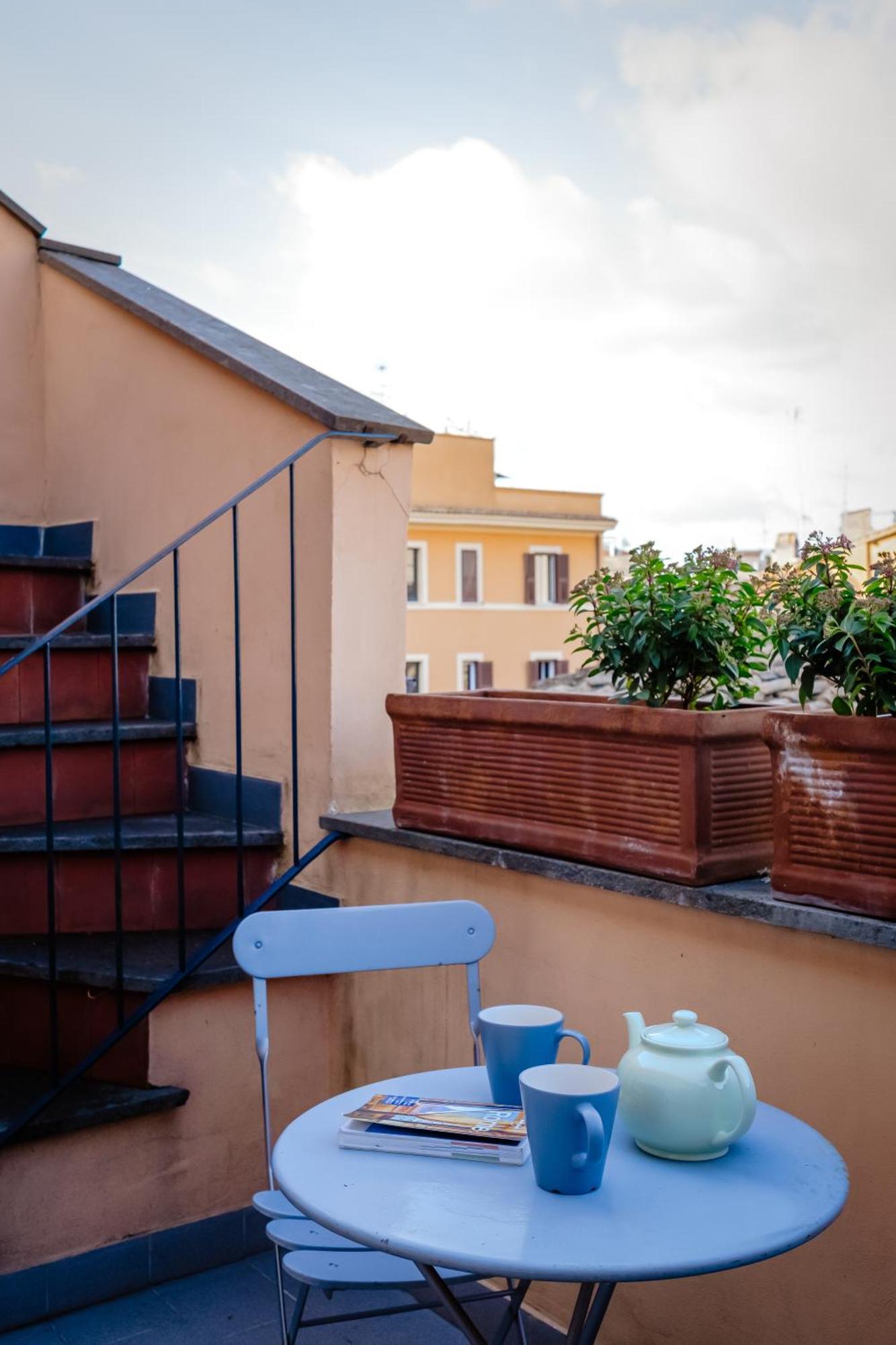 Amazing Penthouse With Terrace And Rooftop In Trastevere Apartment Rom