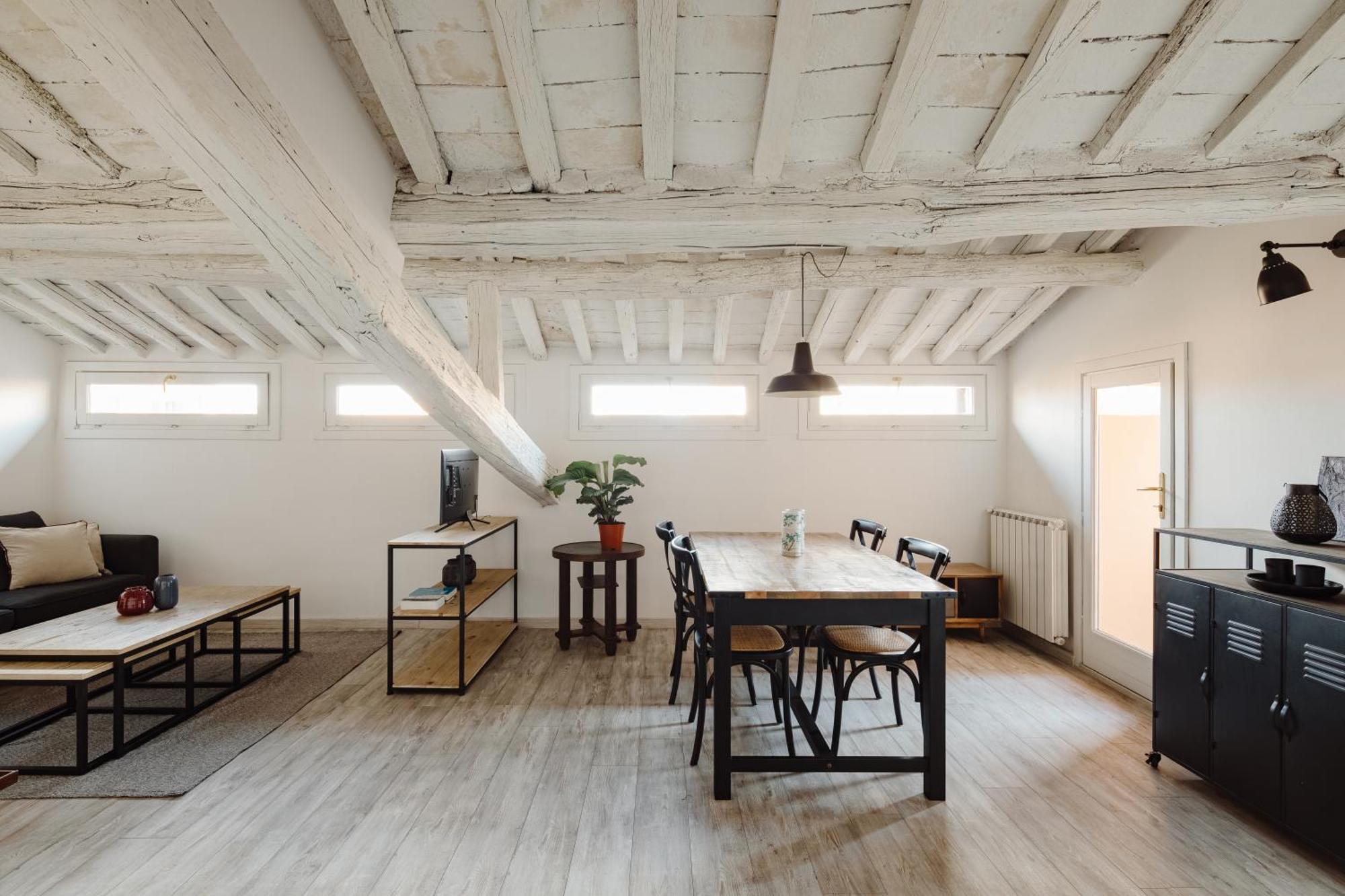 Amazing Penthouse With Terrace And Rooftop In Trastevere * Rom